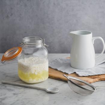 Preview: Quadratisches Bügelverschluss Glas, 1,5 Liter