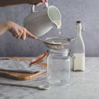 Preview: Quadratisches Bügelverschluss Glas, 1,5 Liter