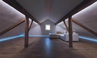 Preview: Eck-Profil AV-03-12 für 12 - 13,3 mm LED Stripes, Silber-matt, eloxiert, 2000 mm