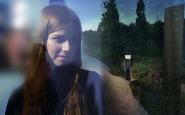 Steckdosenturm beleuchtet