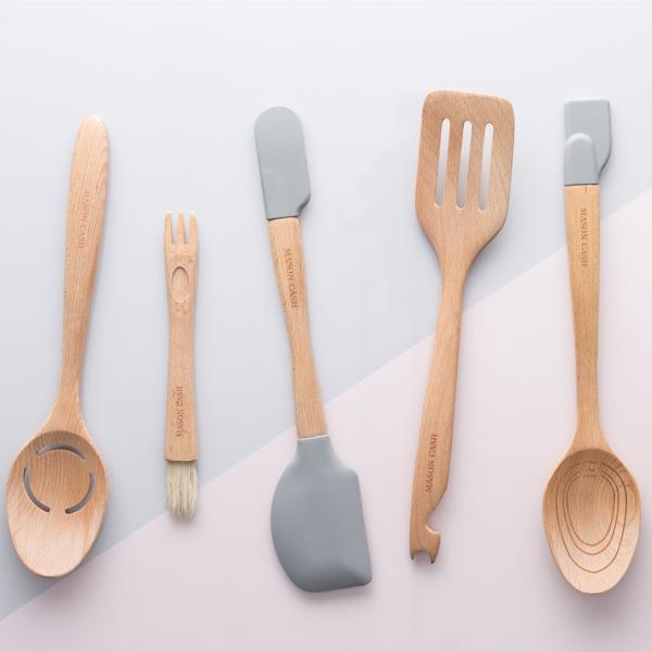 Innovative Küche - 2-IN-1 Kochlöffel mit Eiertrenner